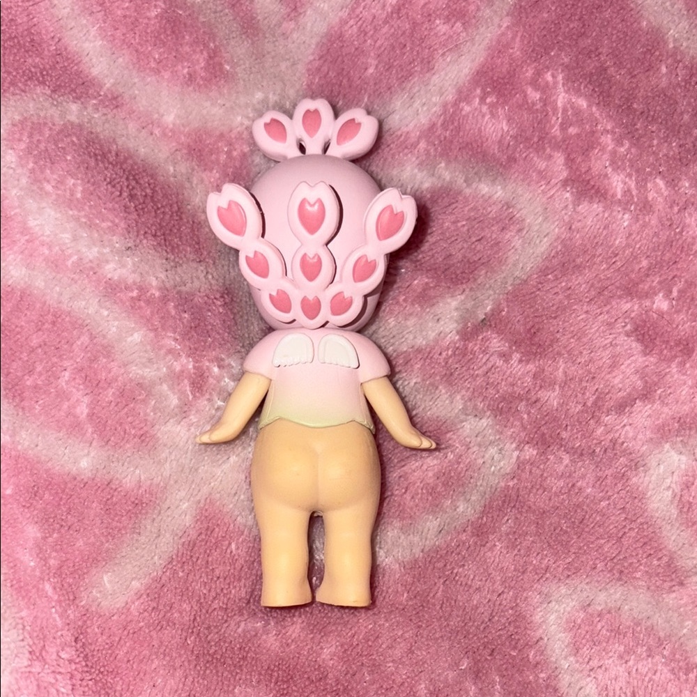 Sonny Angel cherry blossom - Picture 2 of 3